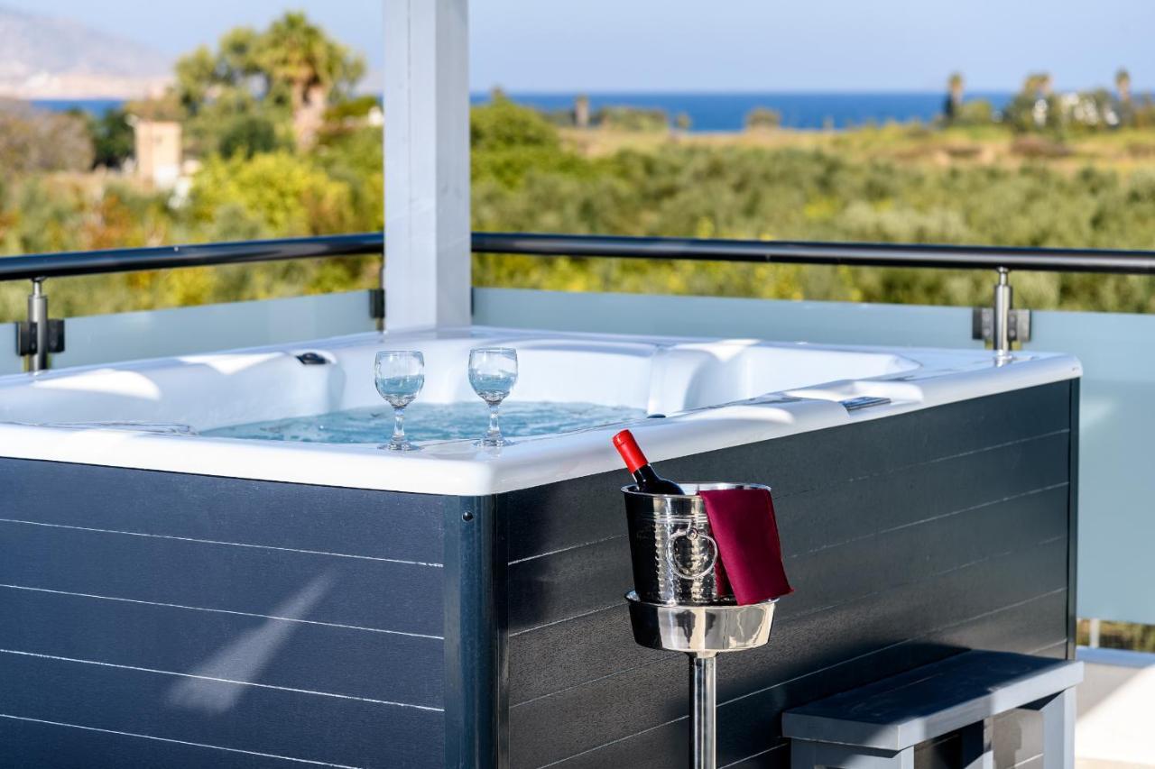Asteria Pearl Villa 2 With Rooftop Jacuzzi Tigaki Exterior foto